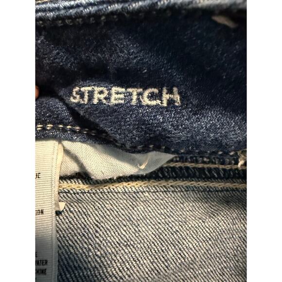 American Eagle Outfitter Stretch Cuffed Size 10 Midi Mid-Rise Women's Shorts - Picture 4 of 5